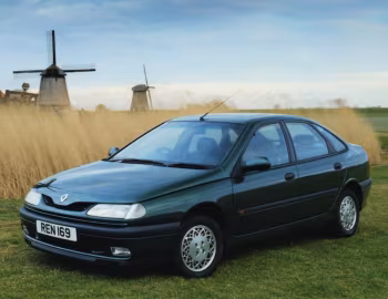 Renault Laguna RXE 2.2 Diesel Multivalve [UK-spec] '04.1995–10.1996
