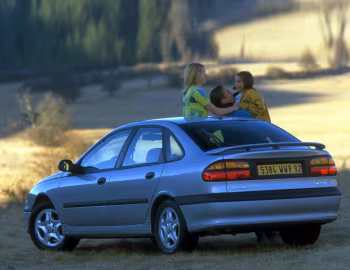 Renault Laguna RXT V6 [Worldwide] '1998–2001