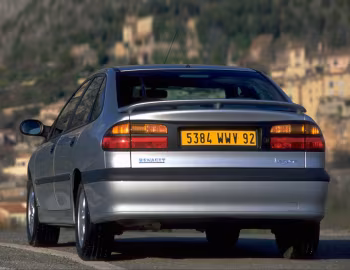 Renault Laguna RXT V6 [Worldwide] '1998–2001