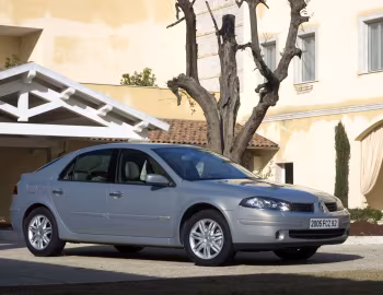 Renault Laguna [Worldwide] '2005–07