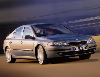 Renault Laguna Hatchback [Worldwide] '2000–05