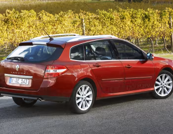 Renault Laguna Wagon [Australia] (X91) '2008–11