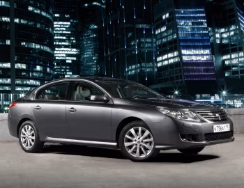 Renault Latitude '2010–13