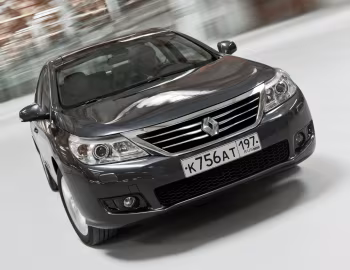 Renault Latitude '2010–13