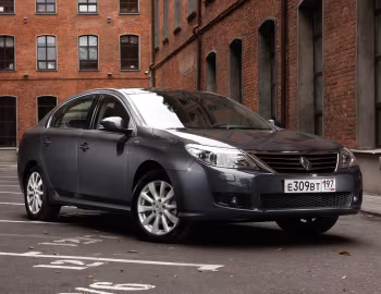 Renault Latitude '2010–13