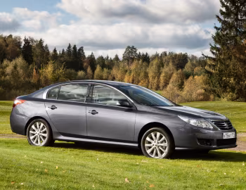 Renault Latitude '2010–13