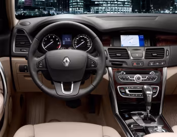 Panneau avant Renault Latitude '2010–13