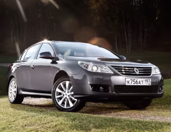 Renault Latitude '2010–13