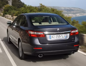 Renault Latitude [EU-spec] '2010–13