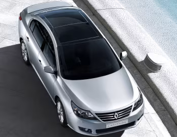 Renault Latitude '2010–13