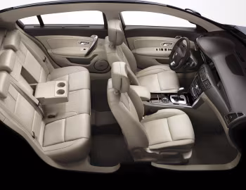 Interior Renault Latitude '2010–13
