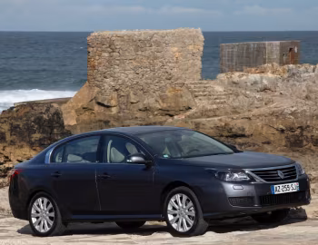 Renault Latitude [EU-spec] '2010–13