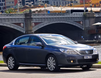 Renault Latitude [Australia] '2011–13