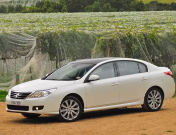 Renault Latitude [Australia] '2011–13