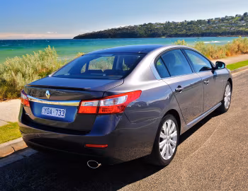 Renault Latitude [Australia] '2011–13