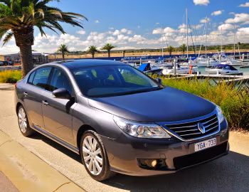Renault Latitude [Australia] '2011–13
