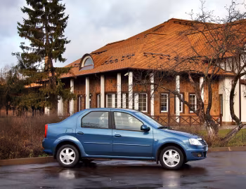 Renault Logan '2009–15