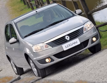 Renault Logan [Brazil] '2010–13