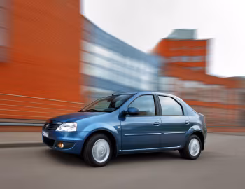 Renault Logan '2009–15