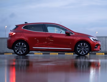 Renault Lutecia Intens [Japan] '11.2020–25