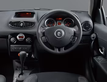 Front Panel Renault Lutecia 5-door [Japan] '2009–12