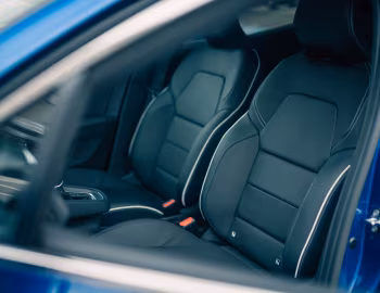 Interior Renault Lutecia E-TECH [Japan] '06.2022–25
