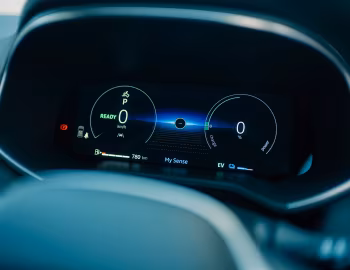 Dashboard Renault Lutecia E-Tech full hybrid esprit Alpine [Japan] '2025–pr.