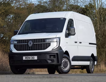 Renault Master L2H2 Van [UK-spec] '2024–pr.