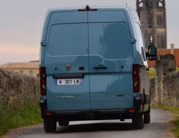 Renault Master E-TECH L2H2 Van [Worldwide] '2024–pr.