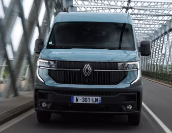 Renault Master E-TECH L2H2 Van [Worldwide] '2024–pr.