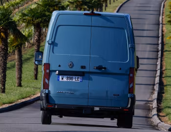 Renault Master E-TECH L2H2 Van [Worldwide] '2024–pr.