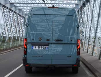 Renault Master E-TECH L2H2 Van [Worldwide] '2024–pr.