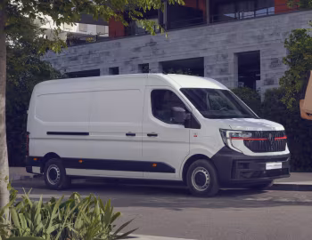 Renault Master E-TECH L3H2 Van Red Edition [Worldwide] '2024–pr.