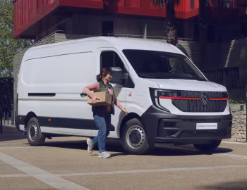 Renault Master E-TECH L3H2 Van Red Edition [Worldwide] '2024–pr.