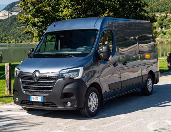 Renault Master L2H2 Van [Worldwide] '2019–24