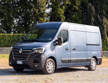 Renault Master L2H2 Van [Worldwide] '2019–24