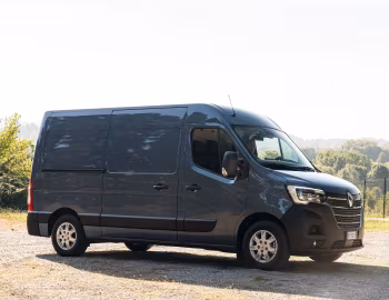 Renault Master L2H2 Van [Worldwide] '2019–24