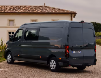 Renault Master L3H2 Crew Cab [Worldwide] '2024–pr.
