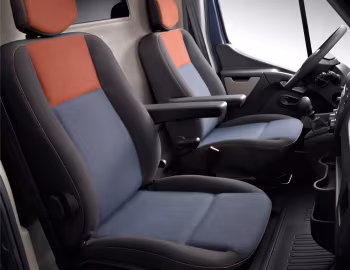 Інтер'єр Renault Master L3H2 FWD Van '2014–19