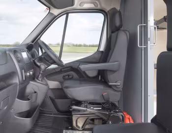 Интерьер Renault Master Parcel Van [UK-spec] '2018–19