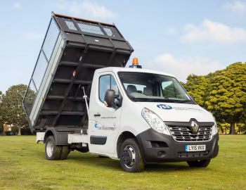 Renault Master Tipper [UK-spec] '2014–19