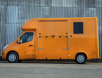 Renault Master York Alexanders Horsebox '2015–19