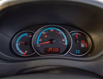 Комбінація приладів Renault Master Z.E. L2H2 [UK-spec] '2018–19