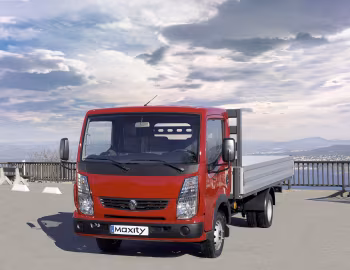 Renault Maxity '2008–13