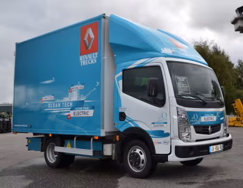 Renault Maxity Electric Clean Tech '2011–13