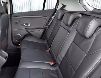 Інтэр'ер Renault Mégane [UK-spec] '2008–12