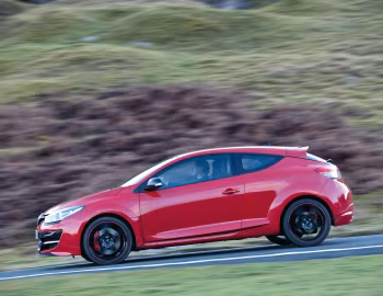 Renault Mégane Renaultsport 265 [UK-spec] '2014–16