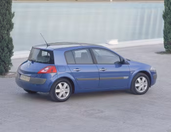 Renault Megane 5-door [Worldwide] '2003–06