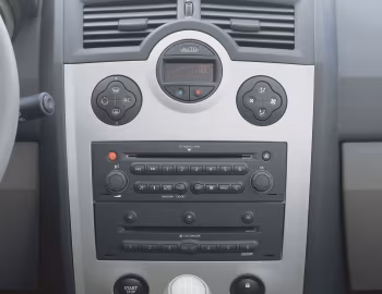 Interior Renault Megane 5-door [Worldwide] '2003–06
