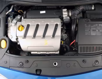 Under The Hood Renault Megane 5-door [South Africa] '2003–06